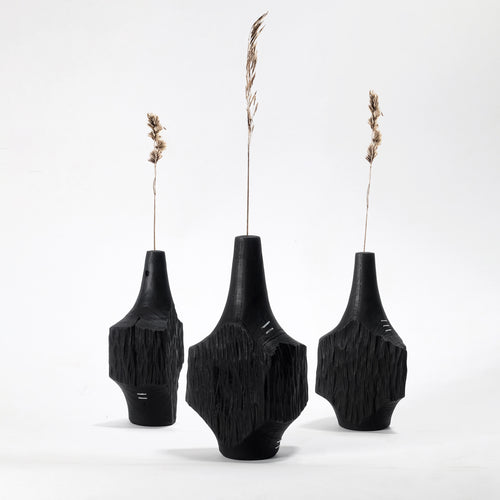 Charred dry flower vase 15