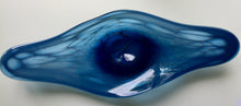 Load image into Gallery viewer, Manta Series Blown Glass Sculptures