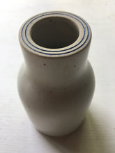 Load image into Gallery viewer, Stoneware ceramic vases
